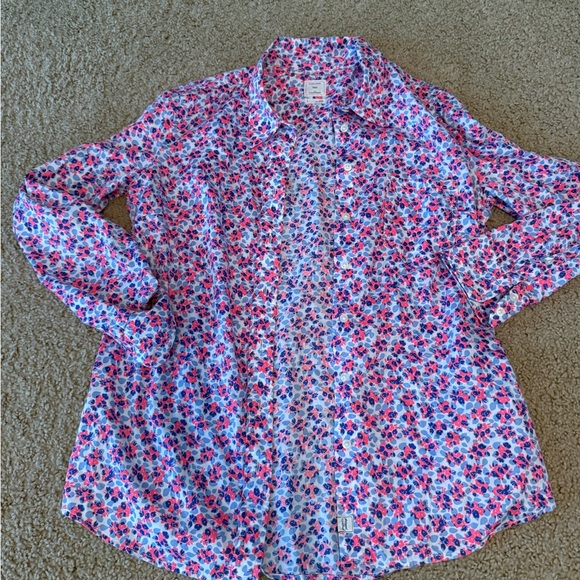 GAP Pink and Blue Button Down Shirt Floral Design - Picture 1 of 7
